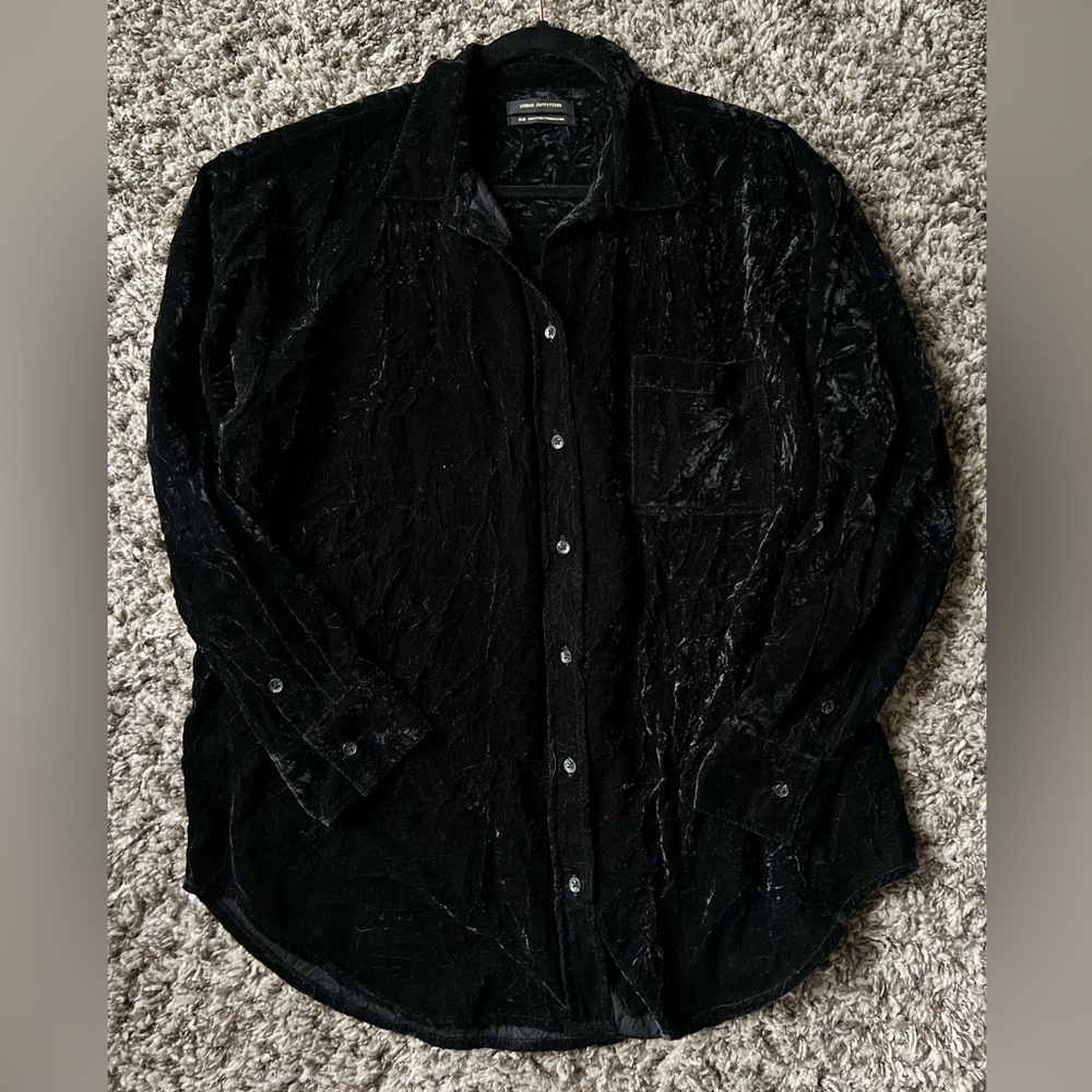 EUC Urban Outfitters Crushed Velvet Button Down Shirt, Size M